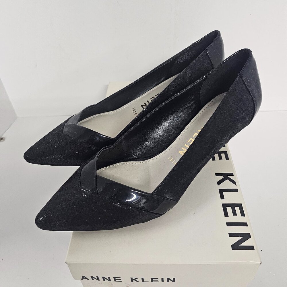 Anne Klein Black Pointed Toe Pump Heels